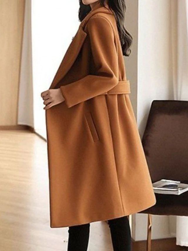 Karen™ – The Winter Overcoat That Wraps You in Poise and Quiet Confidence