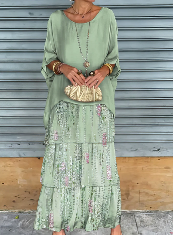 Sylvia | Elegant Flowing Maxi Dress
