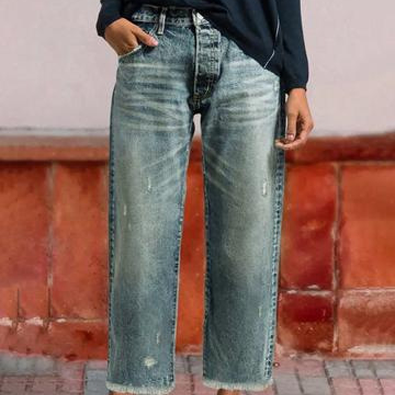 April | Cropped Straight-Leg Jeans